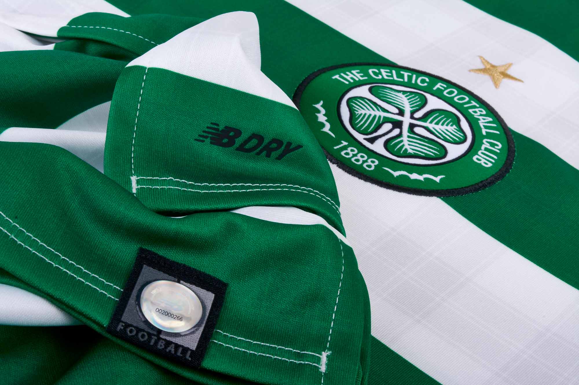 NEW BALANCE MT930084 Celtic(Glasgow) Football Soccer Third Shirt 2019-20  Size Large NEW